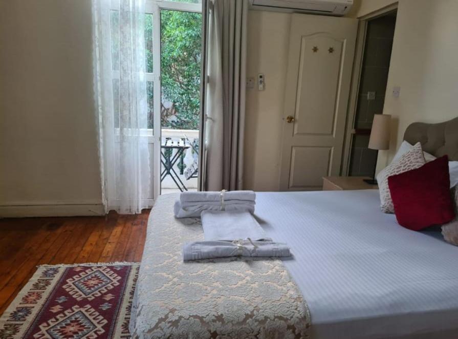 Deniz Konak Boutique Hotel 키레니아 외부 사진